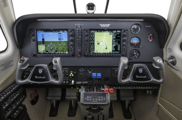 Beechcraft Baron G58 Cockpit