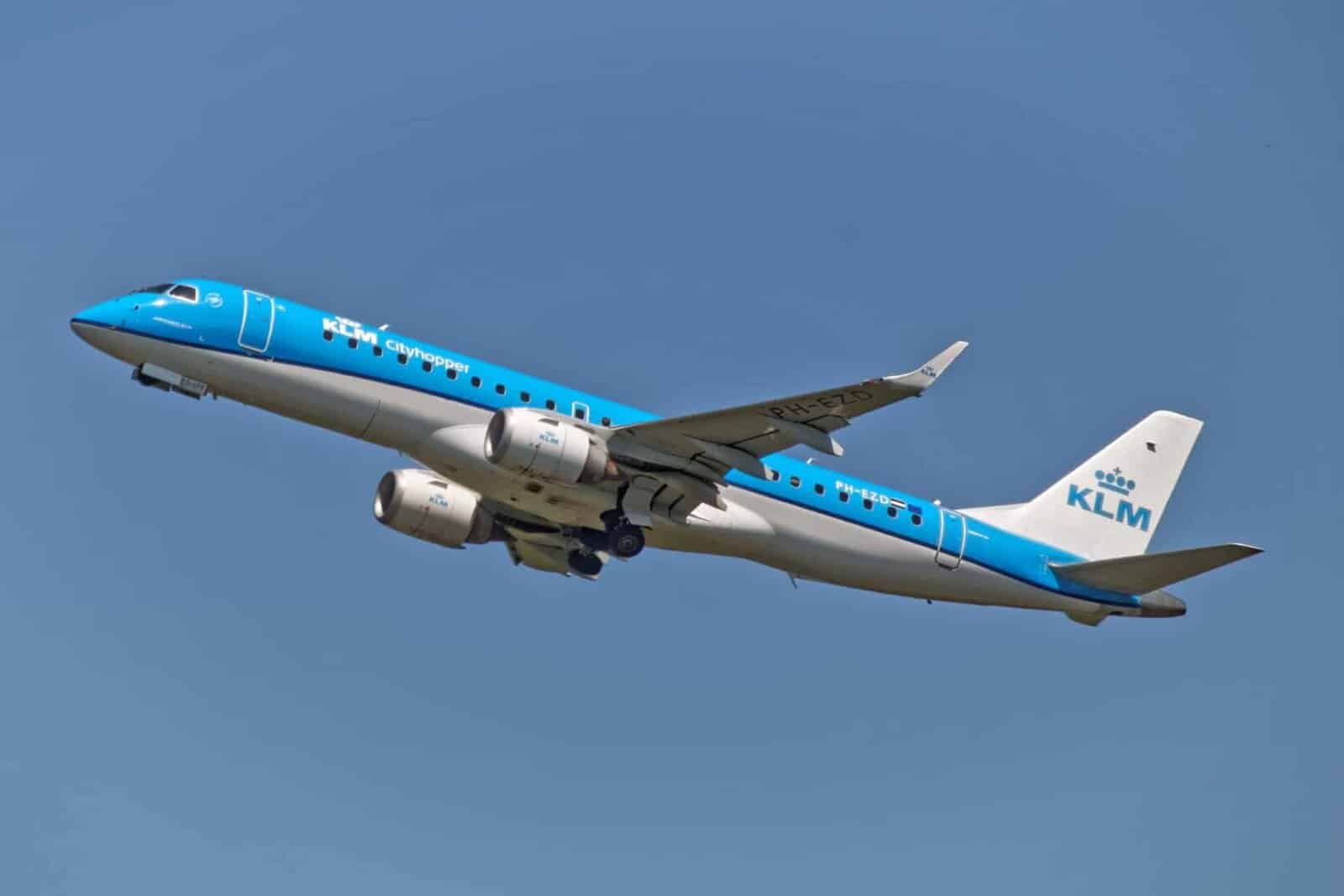 Embraer 190 History Technical Data Photos Aero Corner