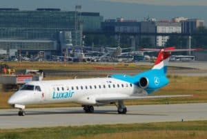 Embraer ERJ-145 Luxair - taxi