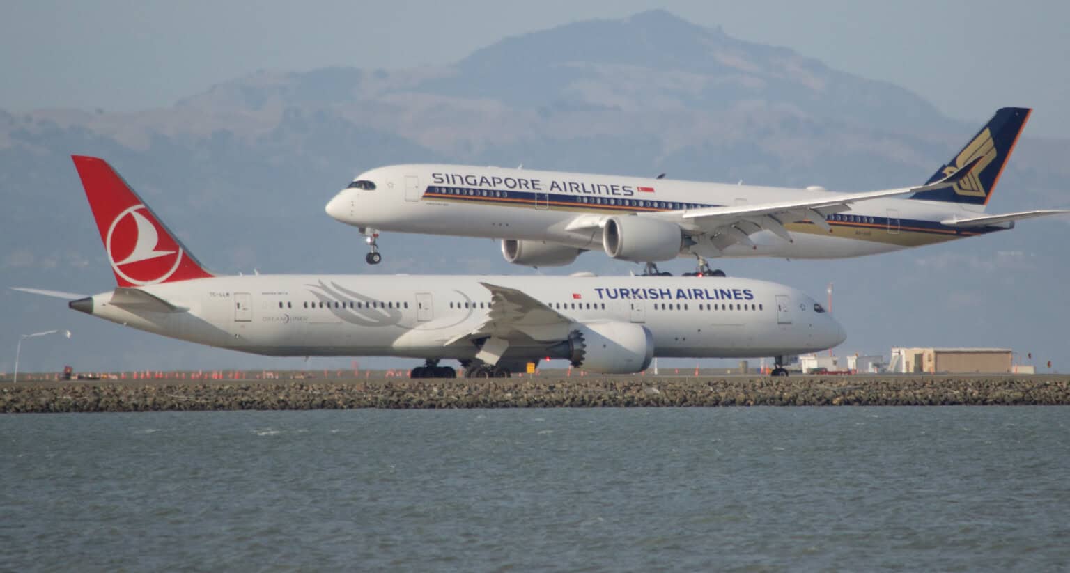 Turkish Airlines Boeing 787 8 and Singapore Airlines Airbus A350 900