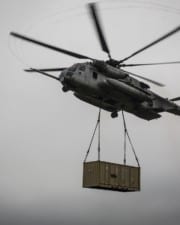 How Much Weight Can a Helicopter Lift and Carry