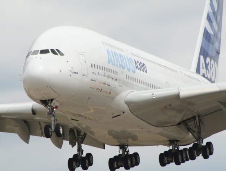 White Airbus A380