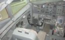 Boeing 737 300 cockpit 3