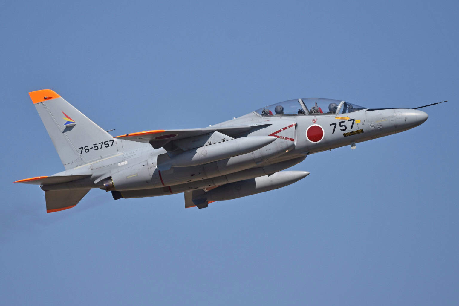 ワールドエアクラフト　T−4 5機 Kawasaki T-4 · History, Technical Data & Photos · AeroCorner