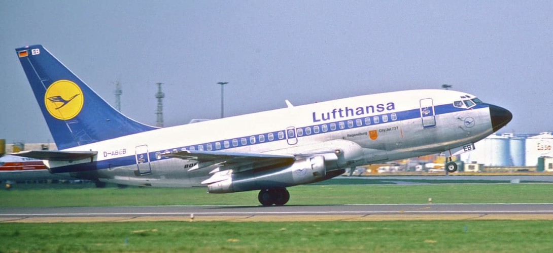 Lufthansa Boeing 737 100 Takeoff