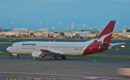 Qantas Boeing 737 400
