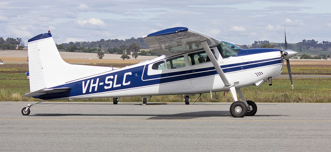 Cessna A185F Skywagon taxiing at Wagga Wagga Airport