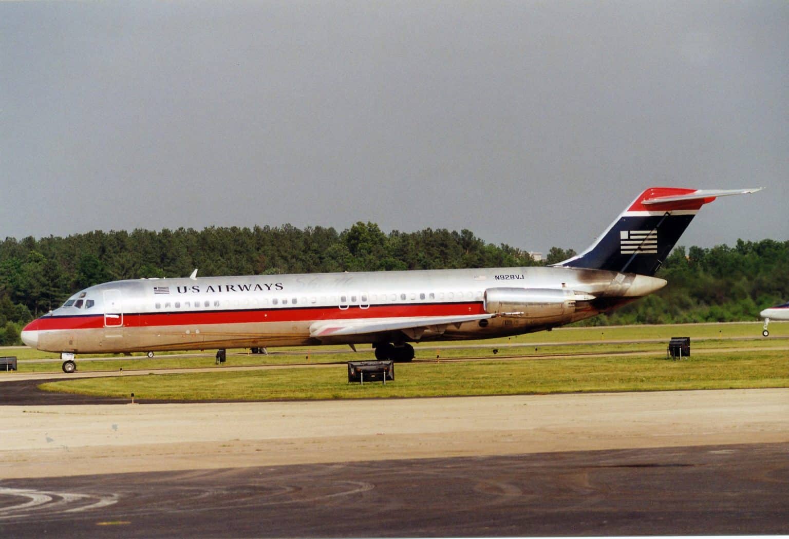 McDonnell Douglas DC-9-30 · History, Technical Data & Photos · AeroCorner