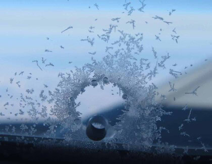 What Are Airplane Windows Made of? · AeroCorner