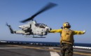 Bell AH 1W Super Cobra lands on USS Bataan