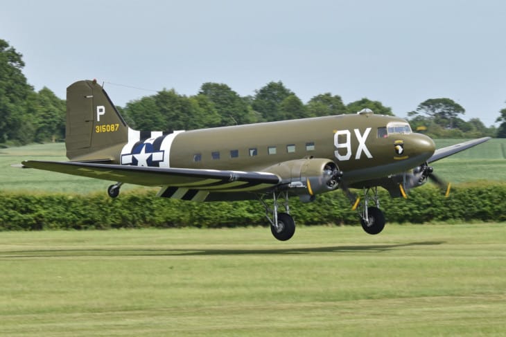 Douglas C 47 DL Skytrain ‘315087 9X P’ landing