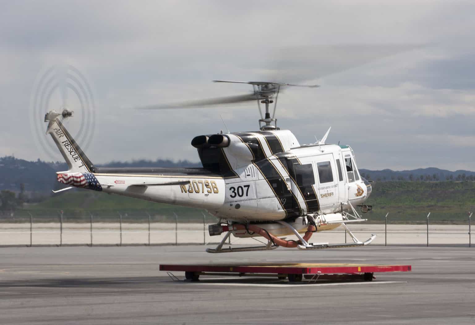 Bell 212 · History, Technical Data & Photos · AeroCorner