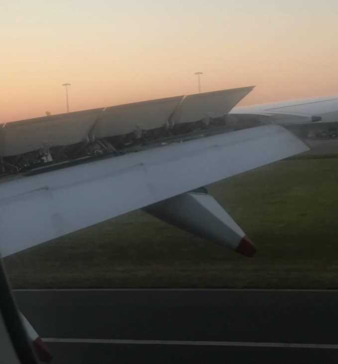 Airbus A350 900 flaps and spoilers