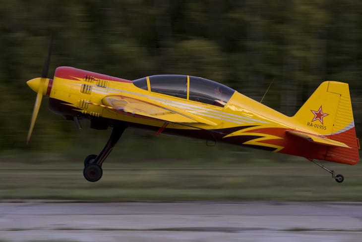 Yak 54 RA 01955 taking off