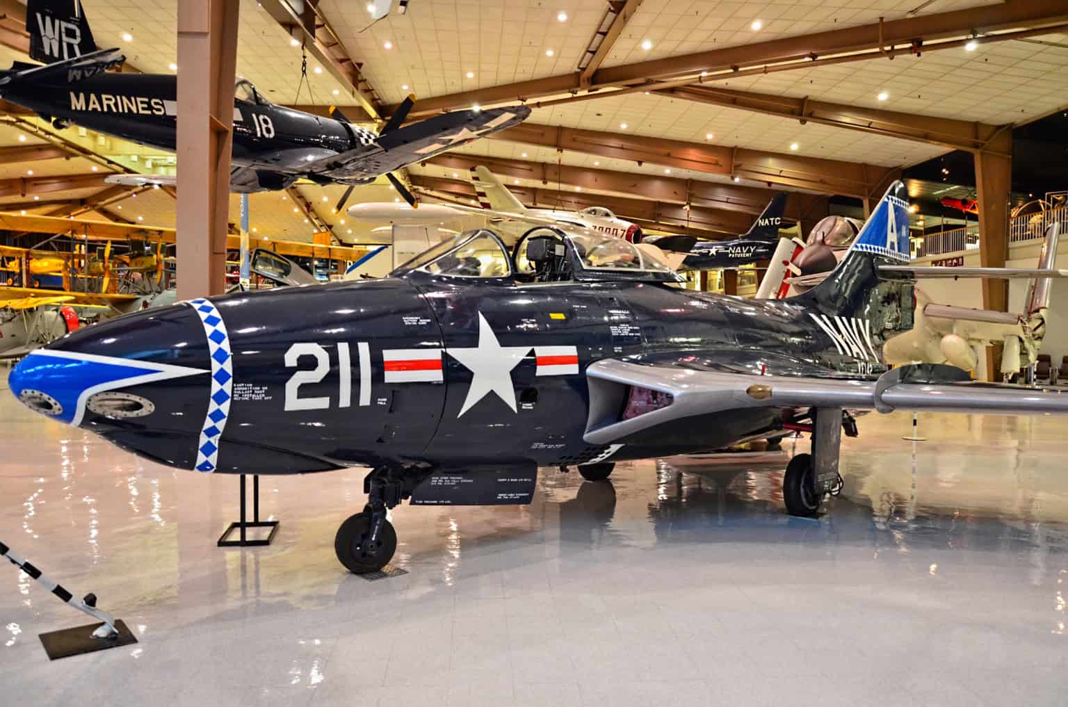Arqueologia Aeronautica: GRUMMAN F9F-8T Cougar – Mat. -A-151 – Bahía