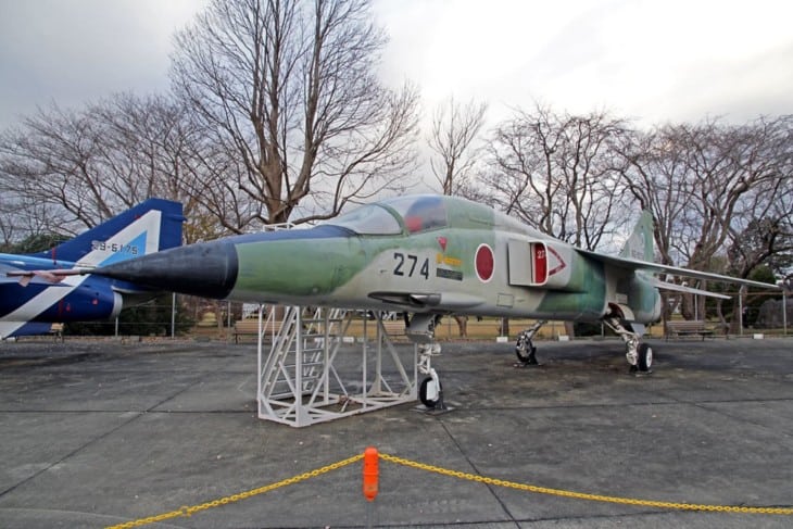 Japan Air Self Defense Force Mitsubishi F 1 60 8274