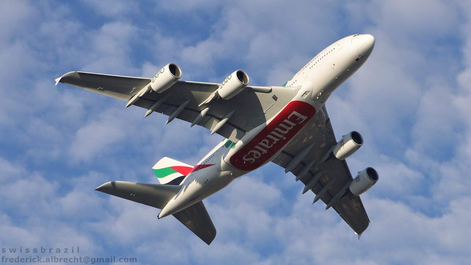 Emirates Airbus A380 861
