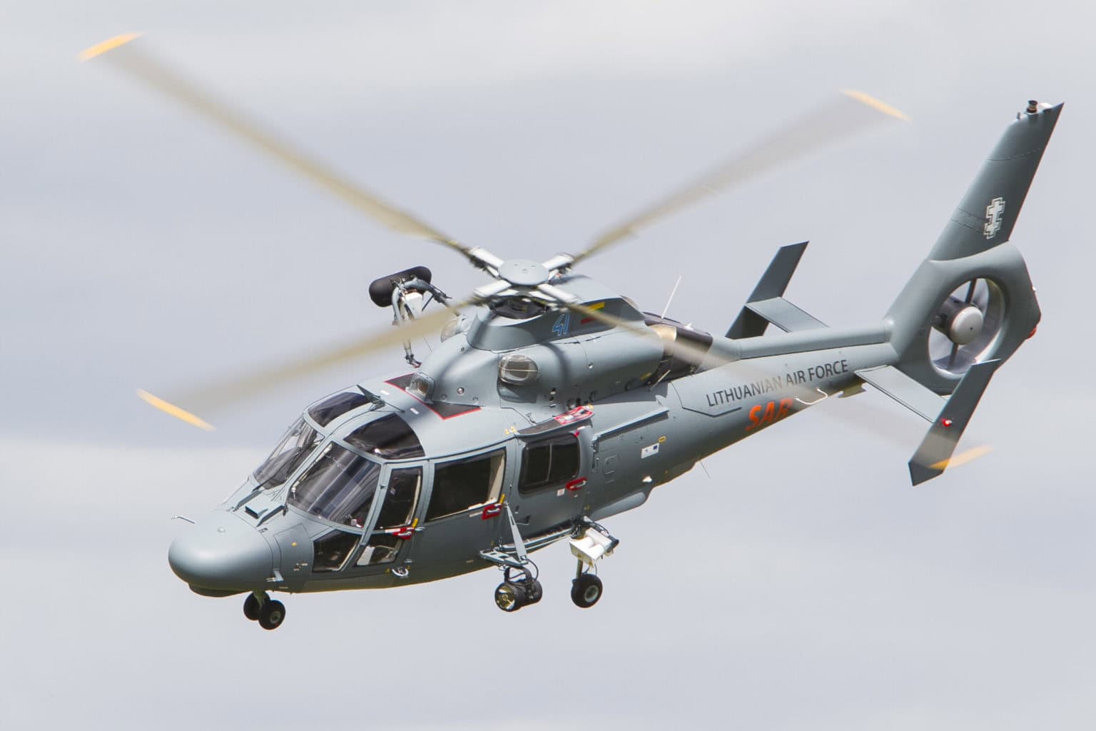 Eurocopter AS365 Dauphin History Technical Data Photos AeroCorner eurocopter-as365-dauphin-history-technical-data-photos-aerocorner