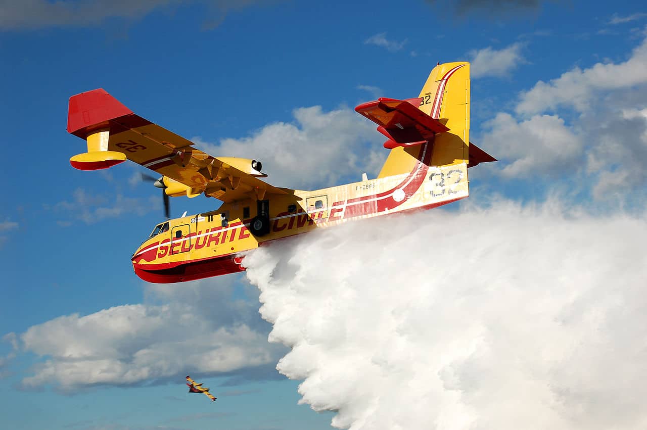 Bombardier CL-415 Canadair New Ray 