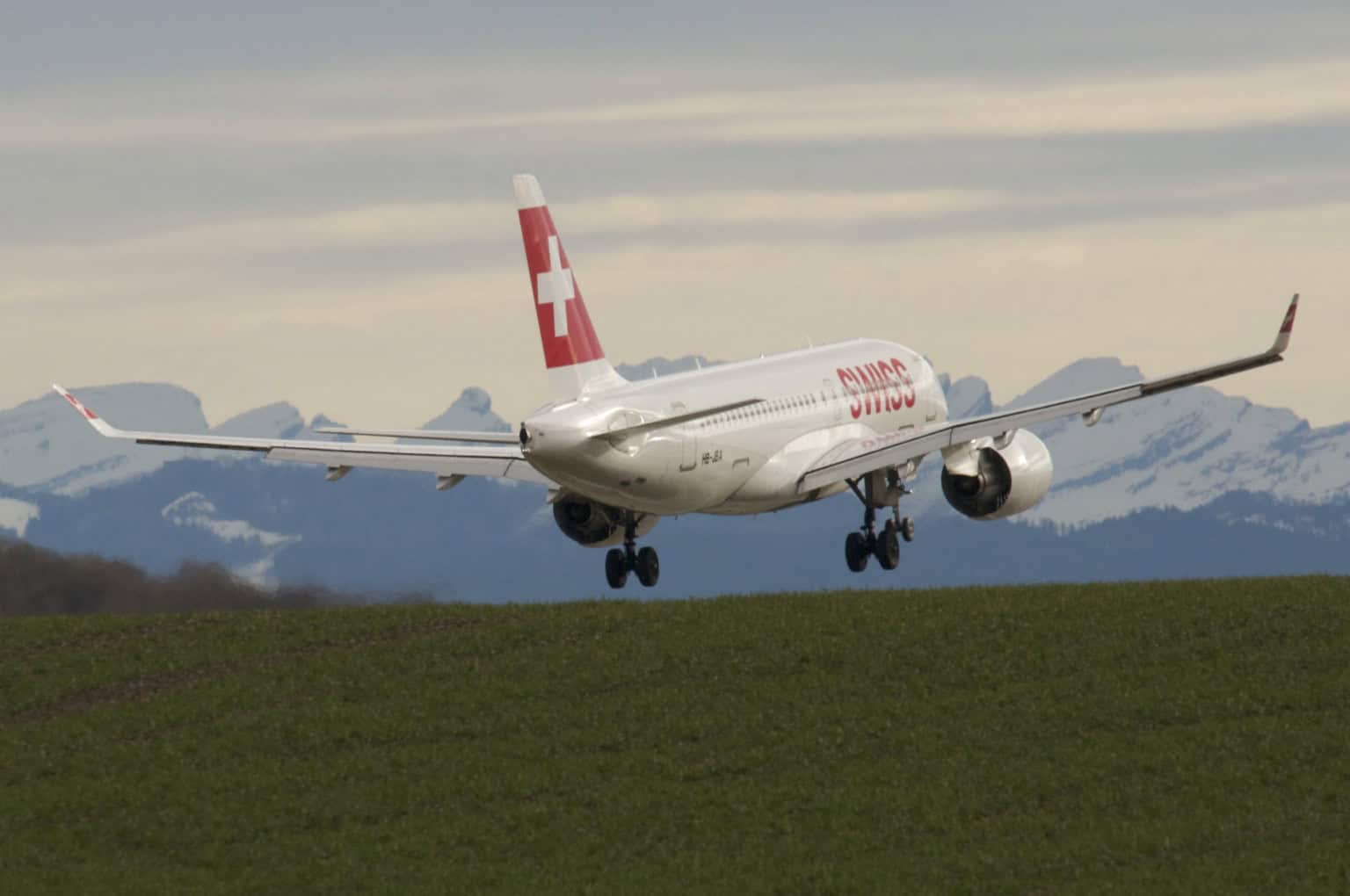 Bombardier CS100 - History, Technical Data & Photos - Aero Corner