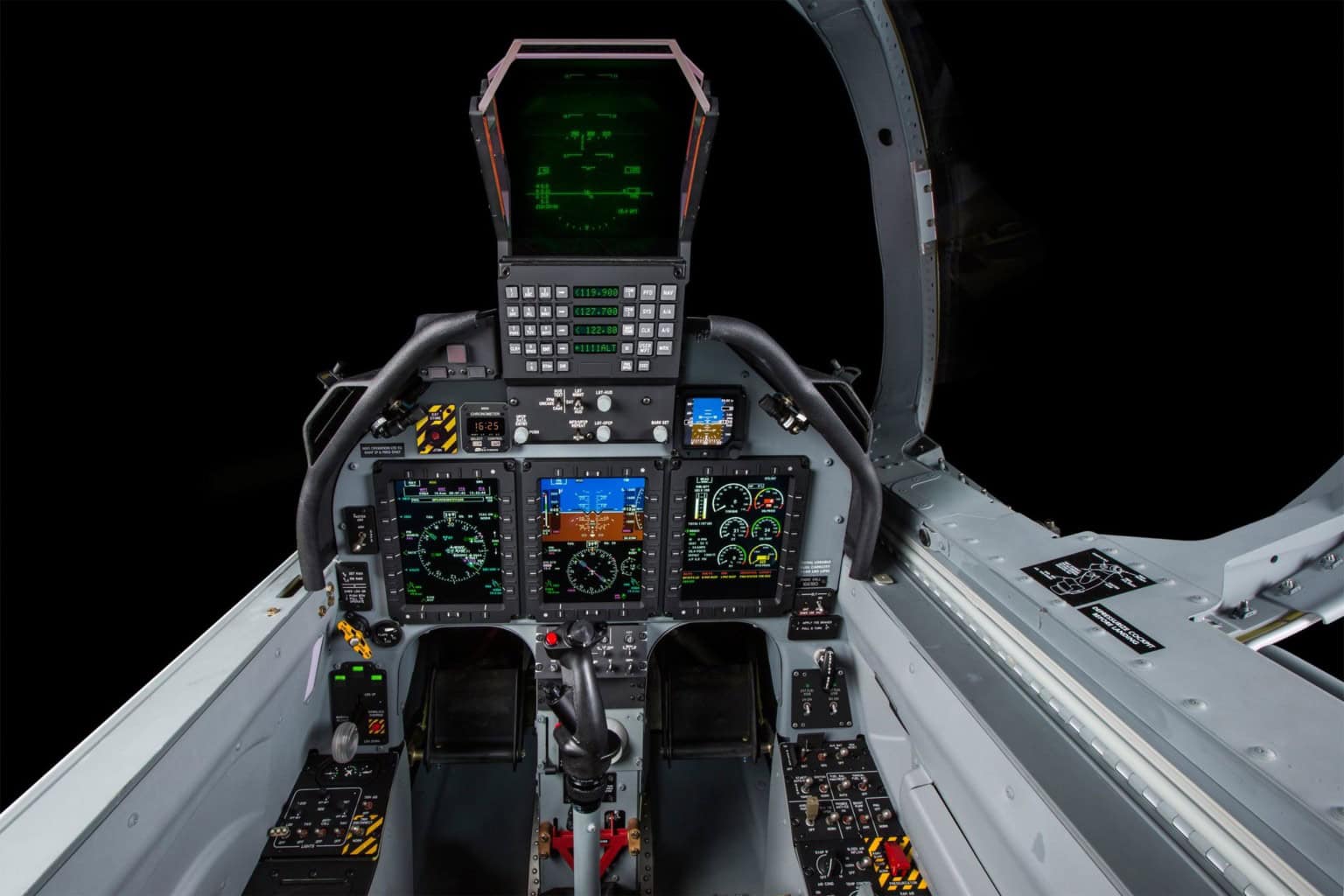 Beechcraft T-6C Military Trainer · History, Technical Data & Photos ...