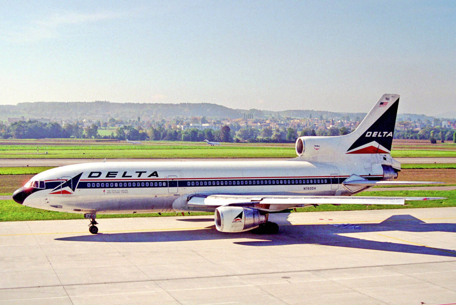Delta Air Lines L 1011 TriStar 500