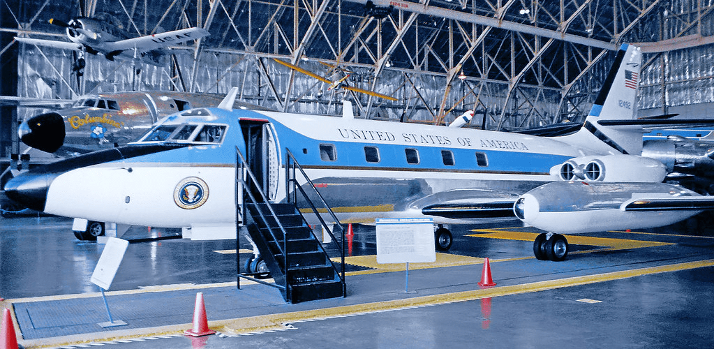 Lockheed Jetstar Pictures Technical Data History