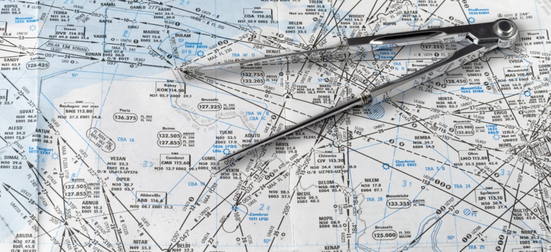 Aeronautical navigation chart and bow compass