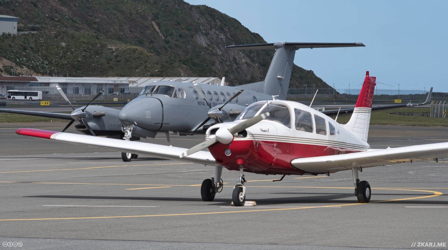 Beechcraft 350 and Piper PA 28 Warrior
