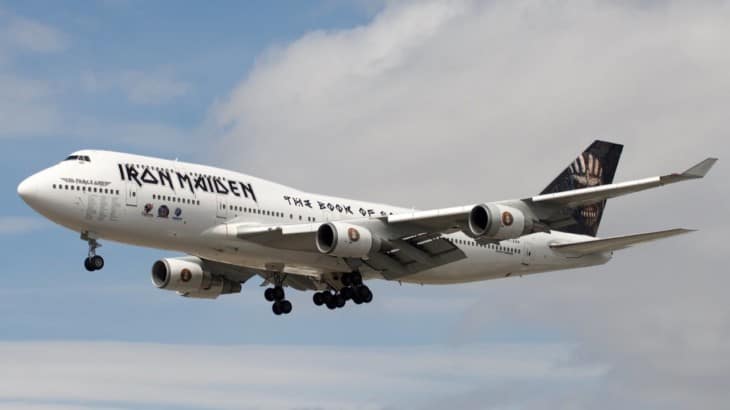 Ed Force One carrying Ironmaiden arriving at toronto Pearson