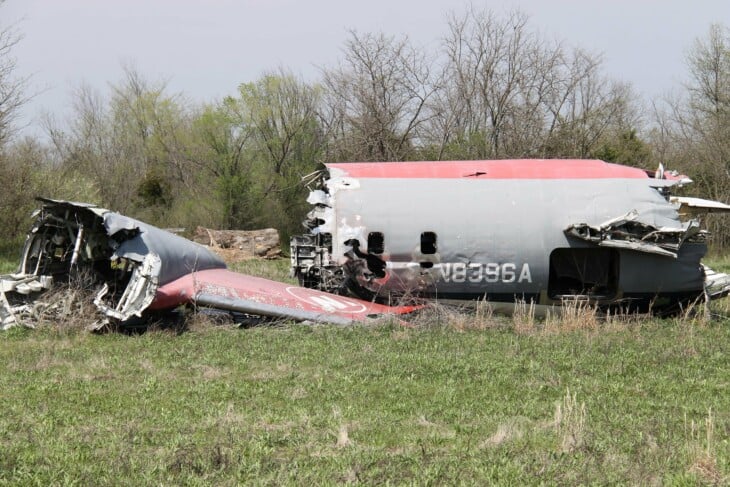 Wreckage of N8396A Canadair CRJ.200LR Northwest