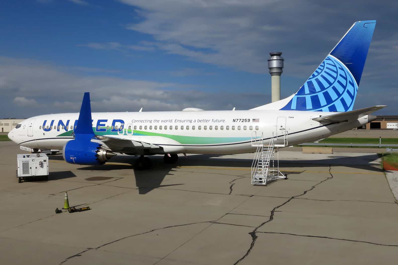 United Airlines Boeing 737 MAX 8 on the ground at Cleveland Hopkins International Airport