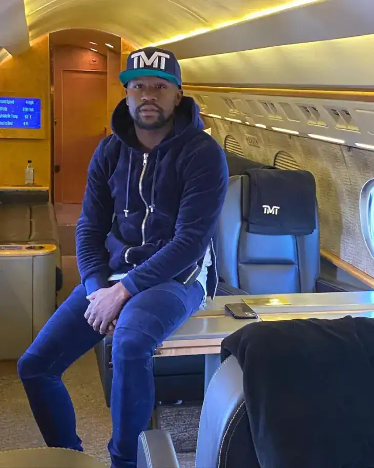 Floyd Mayweather inside his luxury Gulfstream IV