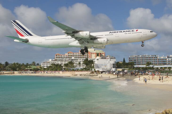 Air France Airbus A340 landing at Juliana airport St Maarten