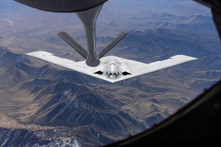 B-21 Raider conducting aerial refueling with a KC-135 Stratotanker
