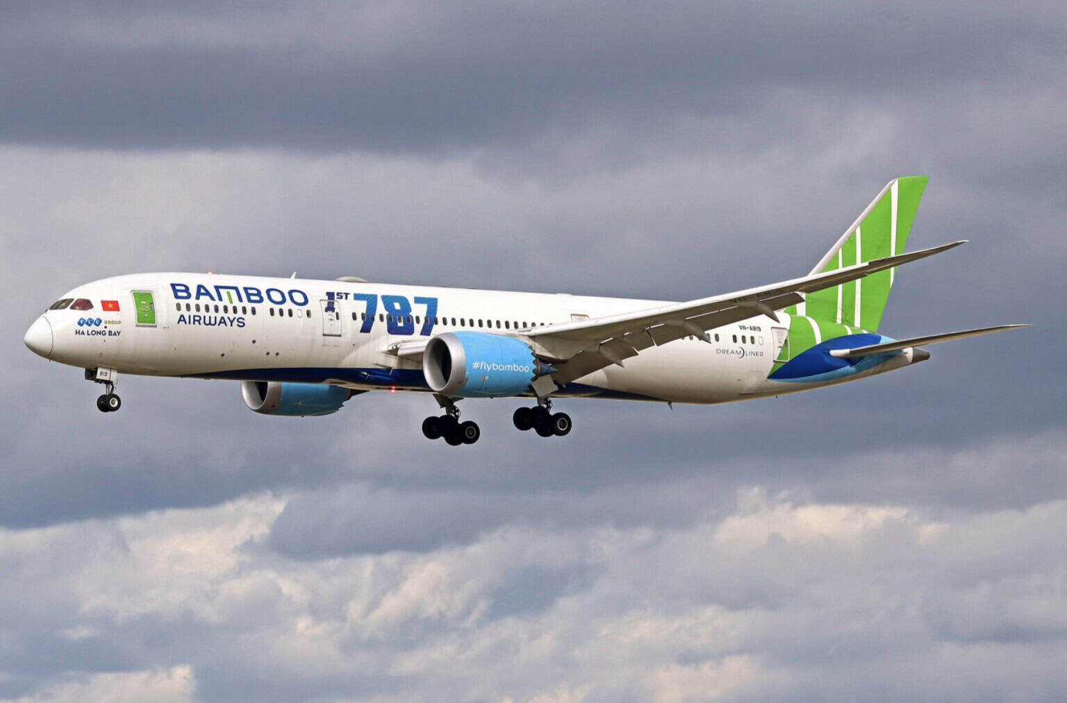 Bamboo Airways Boeing 787 94P