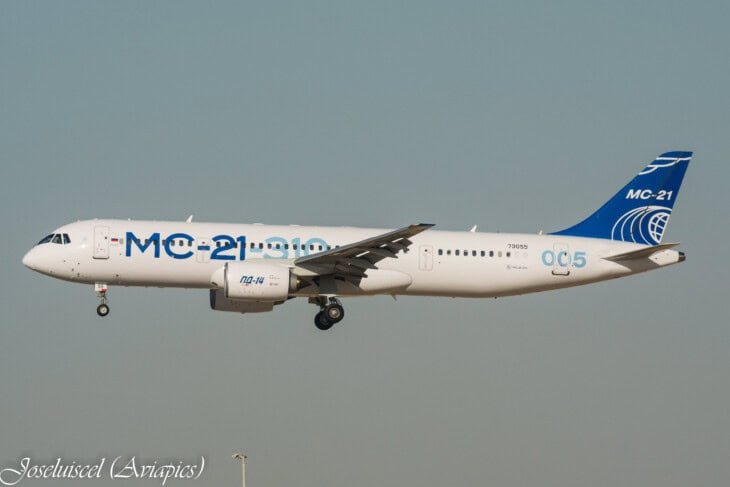 Irkut MC-21-310 at Dubai airshow 2021