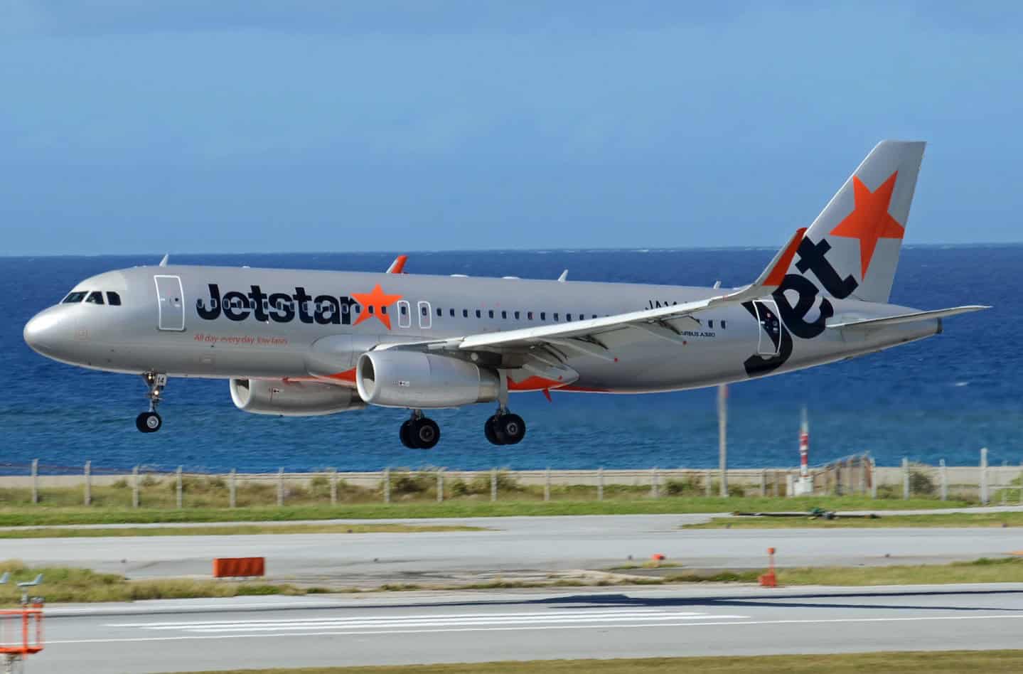 Jetstar Japan Airbus A320 232