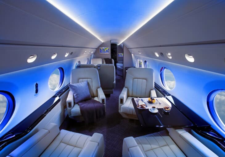 N162JC Gulfstream V interior cabin 1