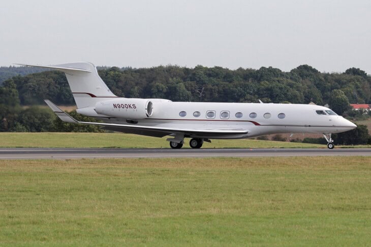 N900KS Gulfstream G650 – Steven Spielberg departing from Luton airport
