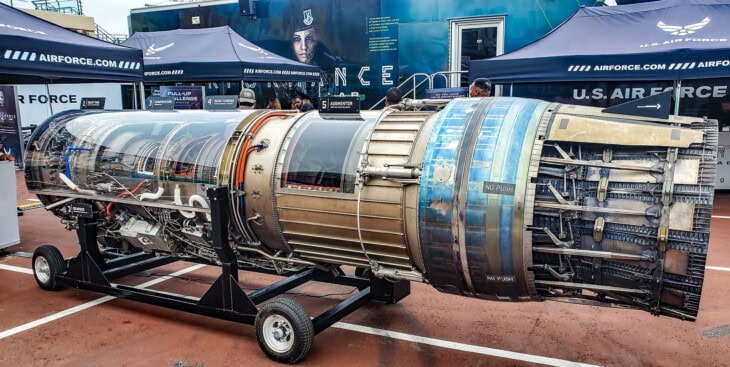 Pratt & Whitney F100