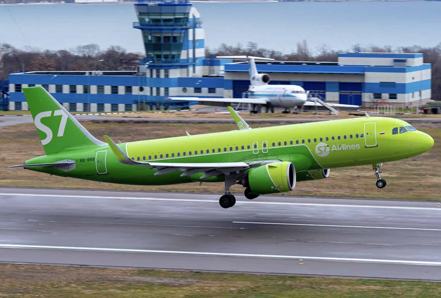 Siberia Airlines Airbus A320