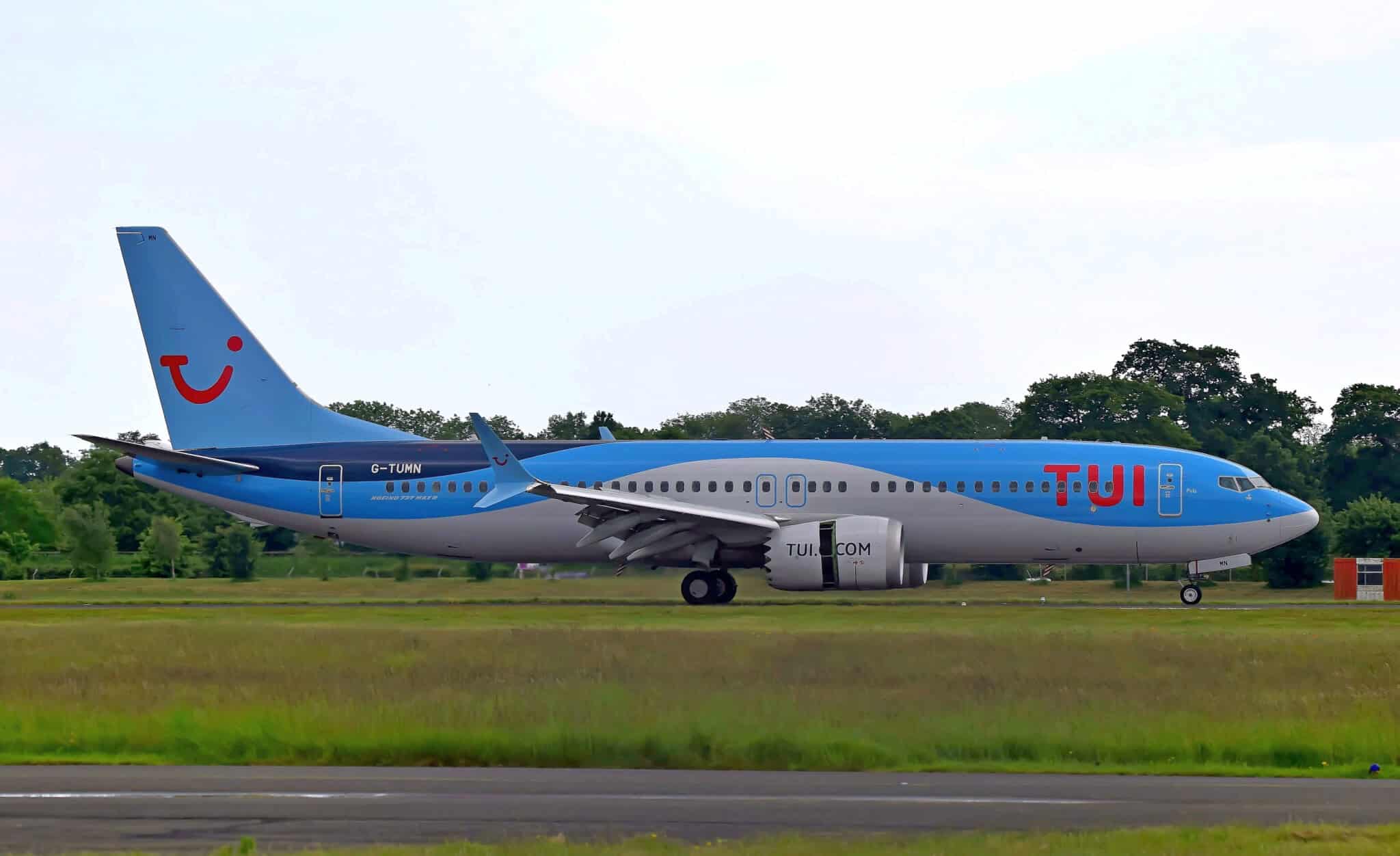 TUI Airways Boeing 737 MAX 8 (G TUMN)