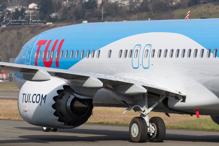 TUI Airways Boeing 737 MAX 8 engine