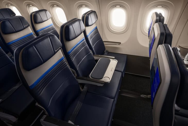 United A321XLR Economy Plus