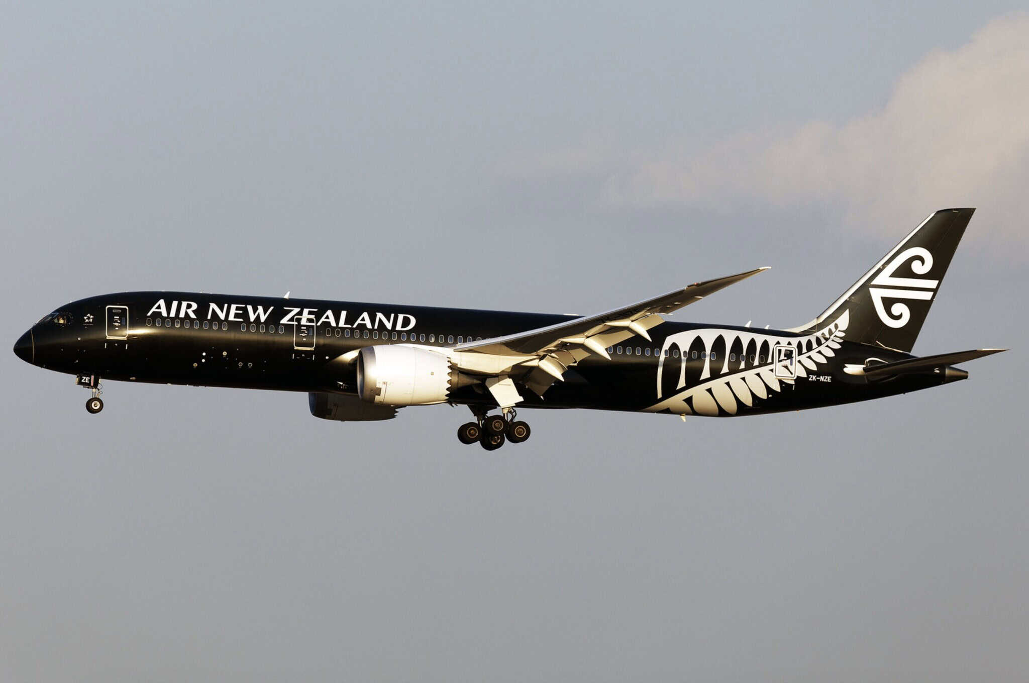 ZK NZE Boeing 787 9 Dreamliner Air New Zealand