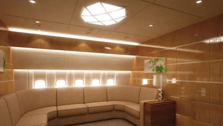boeing 747sp lounge
