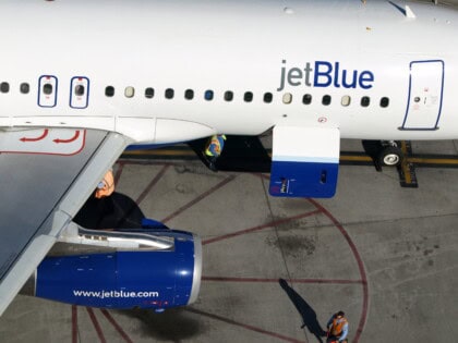 FAA Orders Crack Inspections on Older Airbus A320 and A321 Cargo Doors