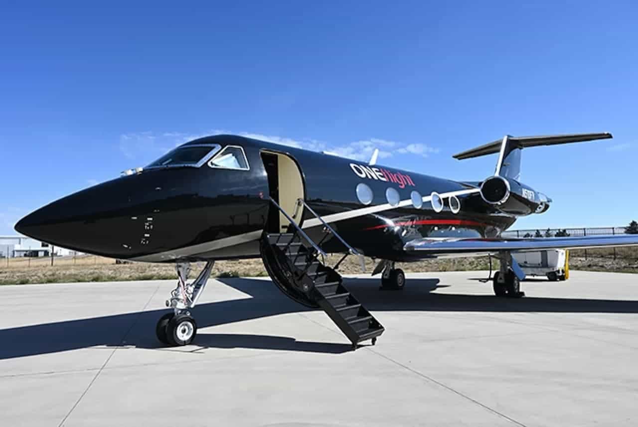 OneFlight Pauses Flights, $150M Deposits at Risk | AeroCorner