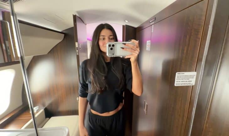 Kylie Jenner Private Jet St Tropez 2